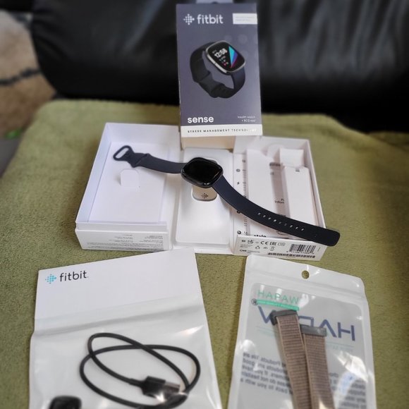 Fitbit Sense - Picture 7 of 9